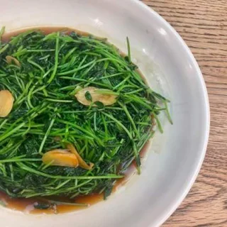 Image from Forest City Microgreens