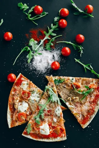 Arugula Microgreen & Prosciutto Pizza